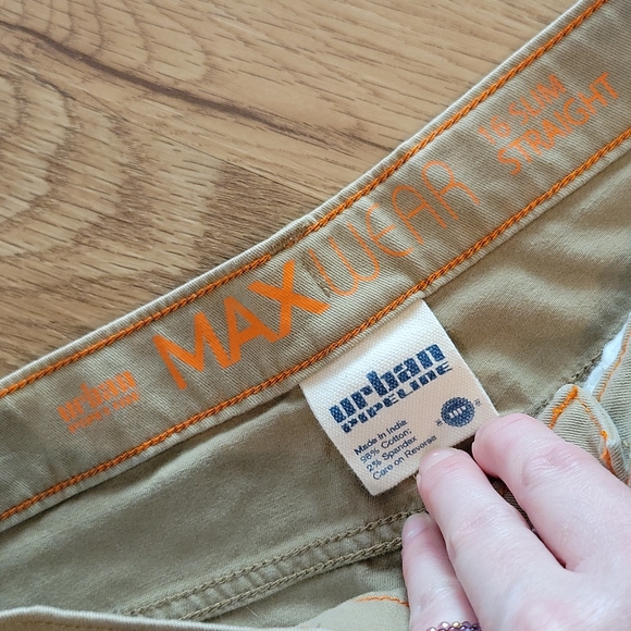 NWOT Urban Pipeline MaxWear Slim Straight Jeans - Picture 2 of 5
